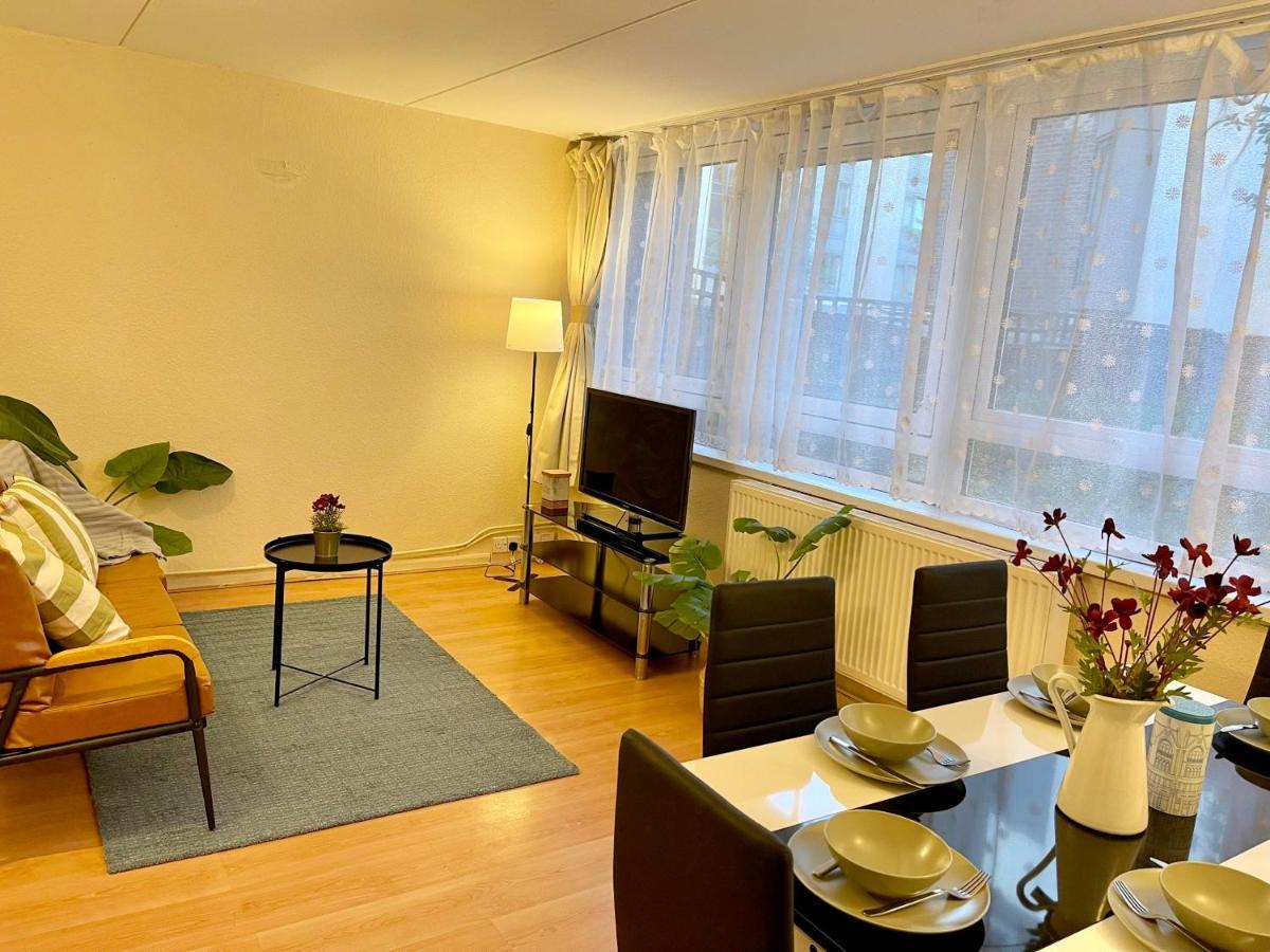 3Br Central London Close Station Buitenkant foto